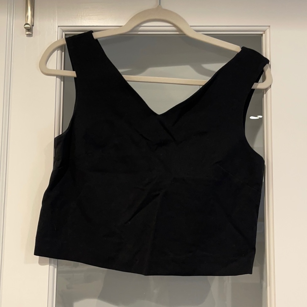 Black Crop Tank